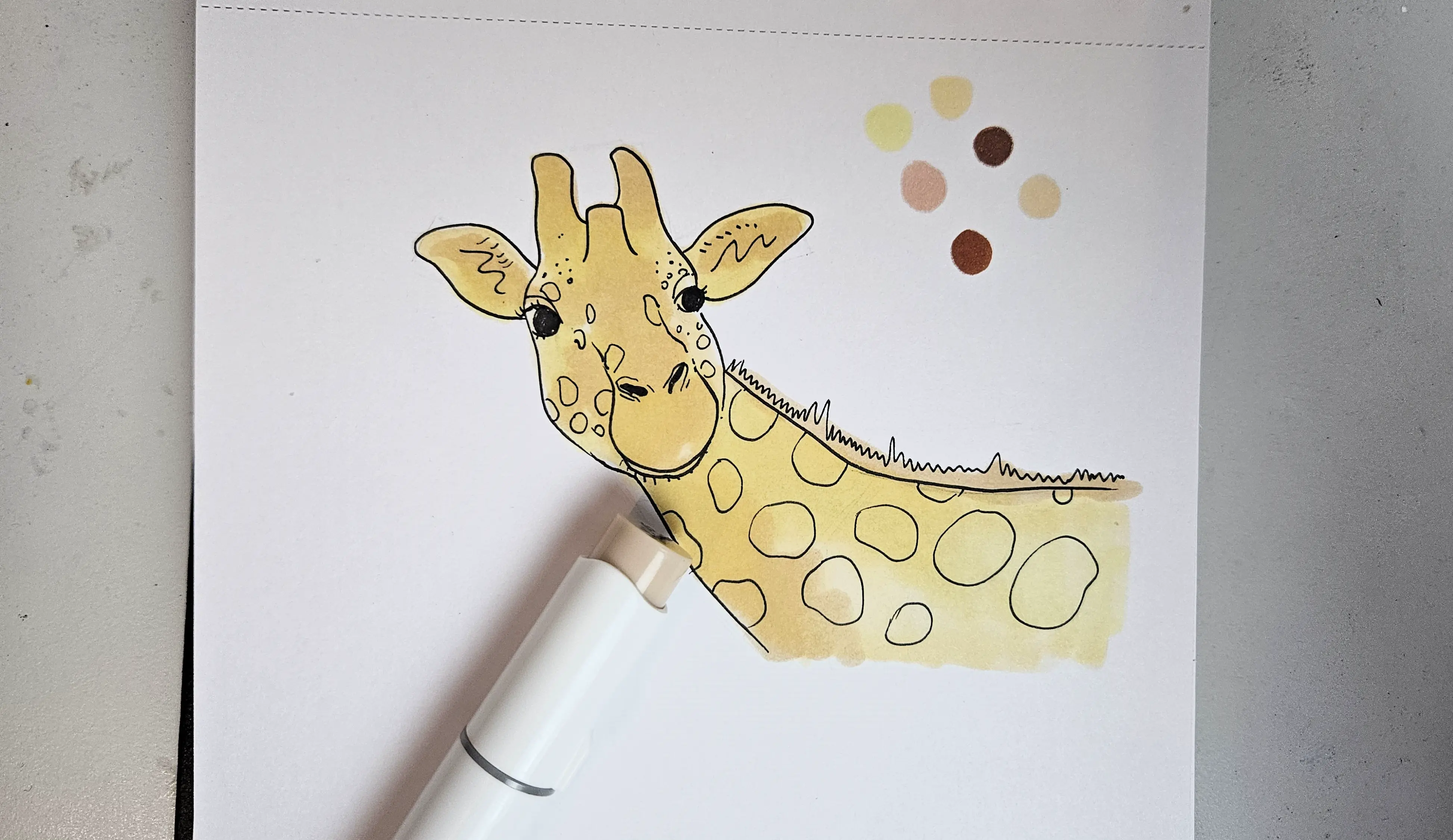 dessiner les poils d’une girafe aux feutres à alcool