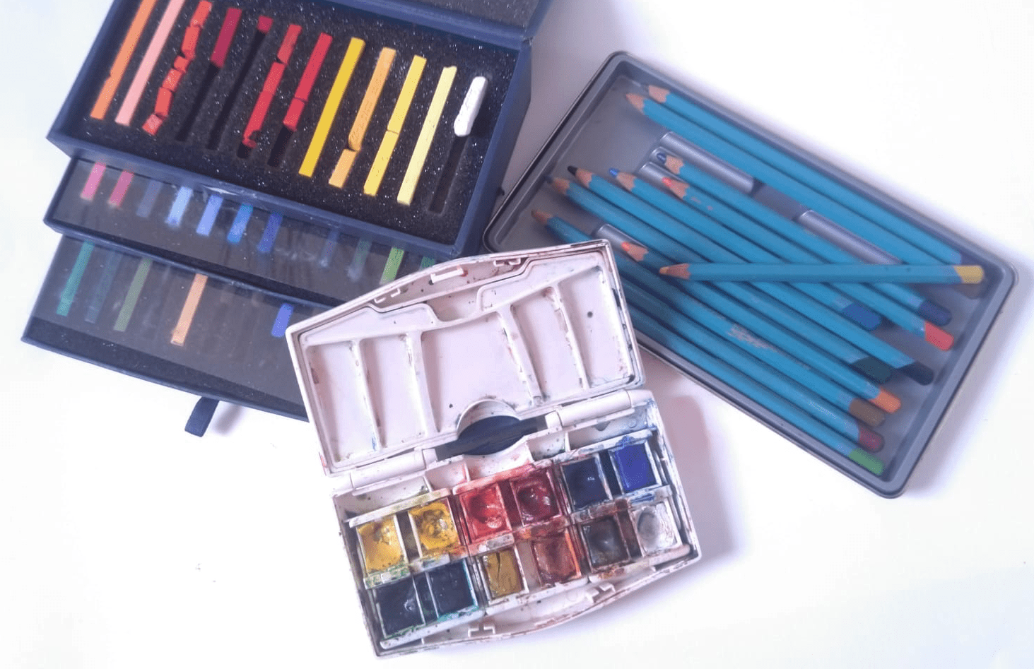 material recomendado para dibujar en cuaderno de bocetos