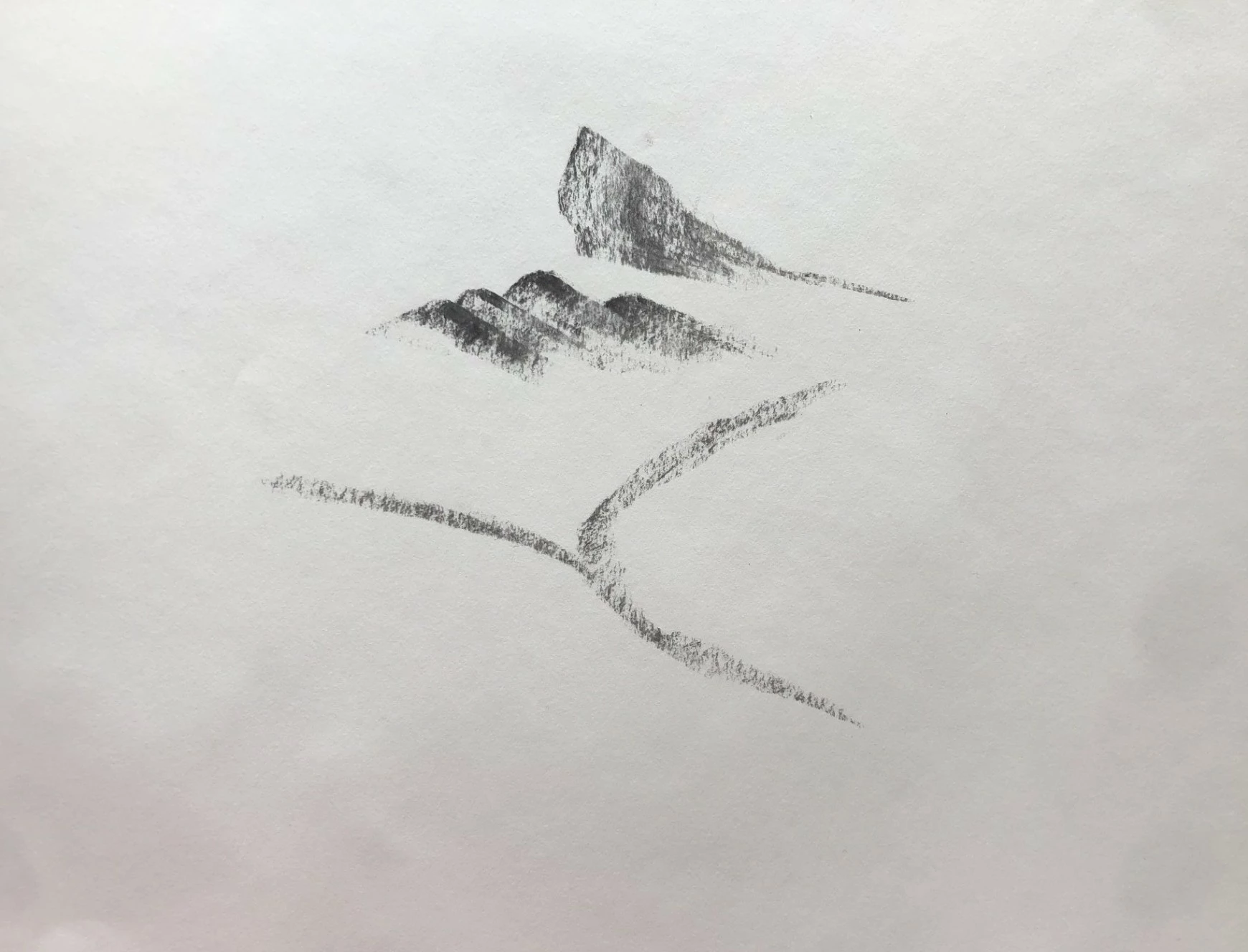 dessiner la base d’un paysage au fusain