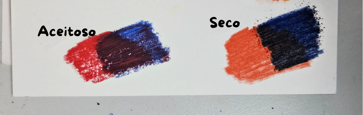 las diferencias de superposición de capas entre el pastel seco y el pastel graso