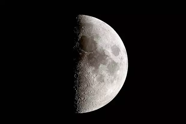 référence pour dessin d’une lune 1