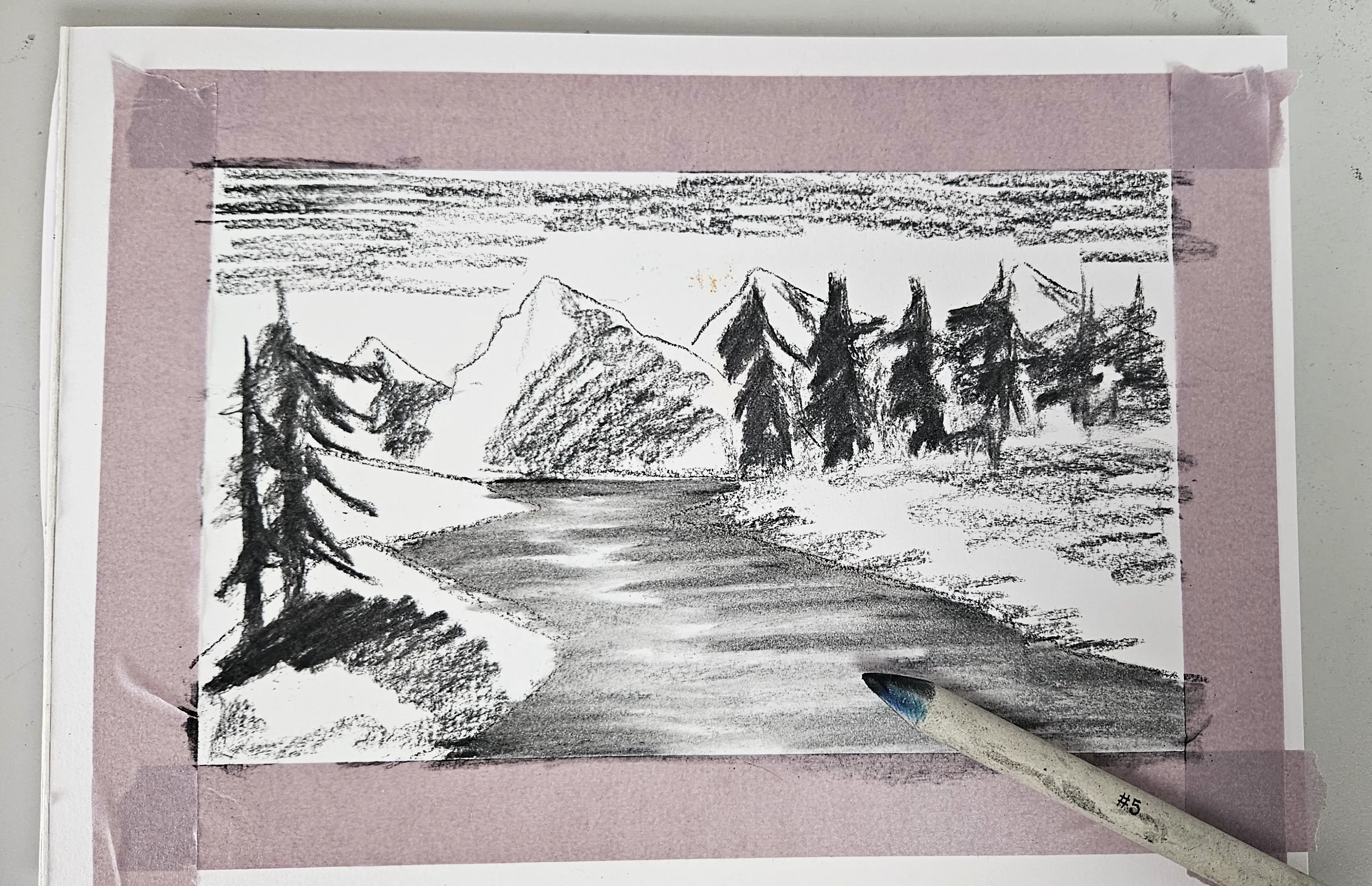 dessiner l’eau d’un paysage au fusain