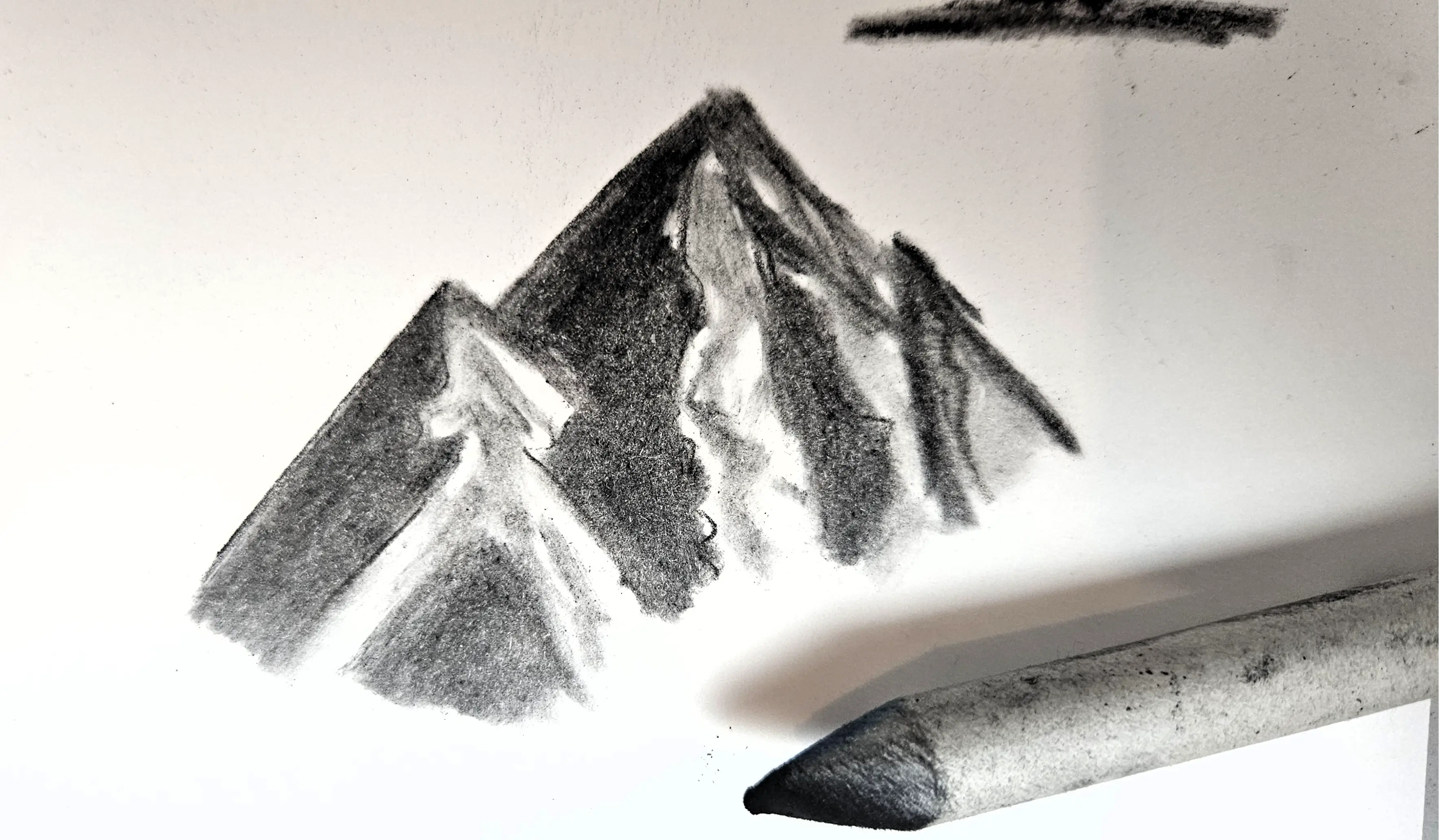 dessiner une montagne au fusain
