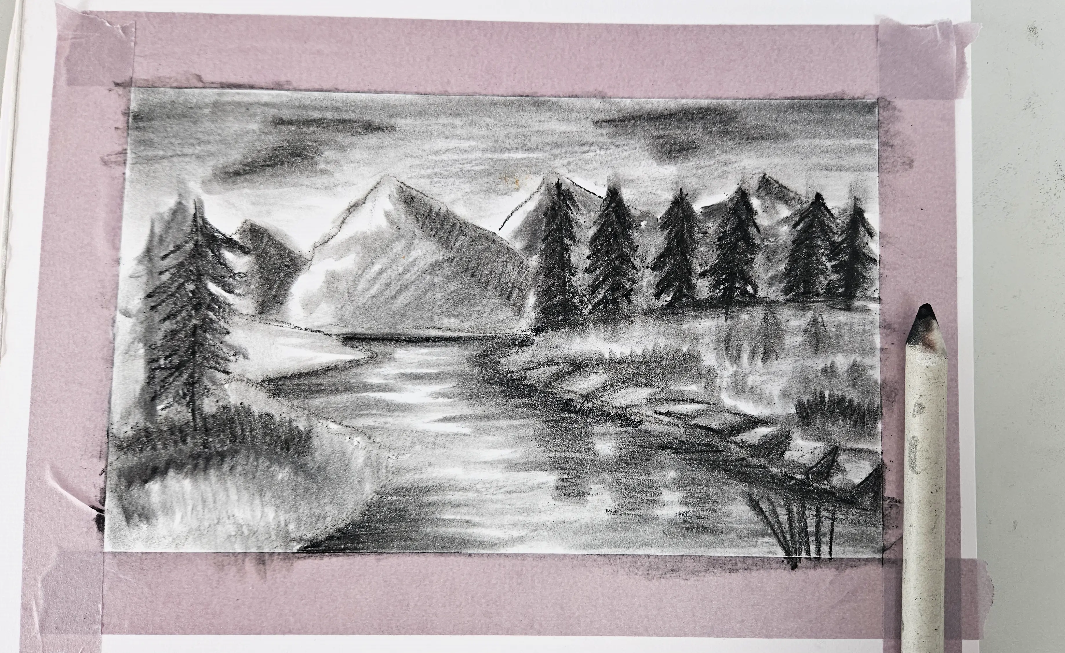 dessiner les reflets d'un paysage au fusain