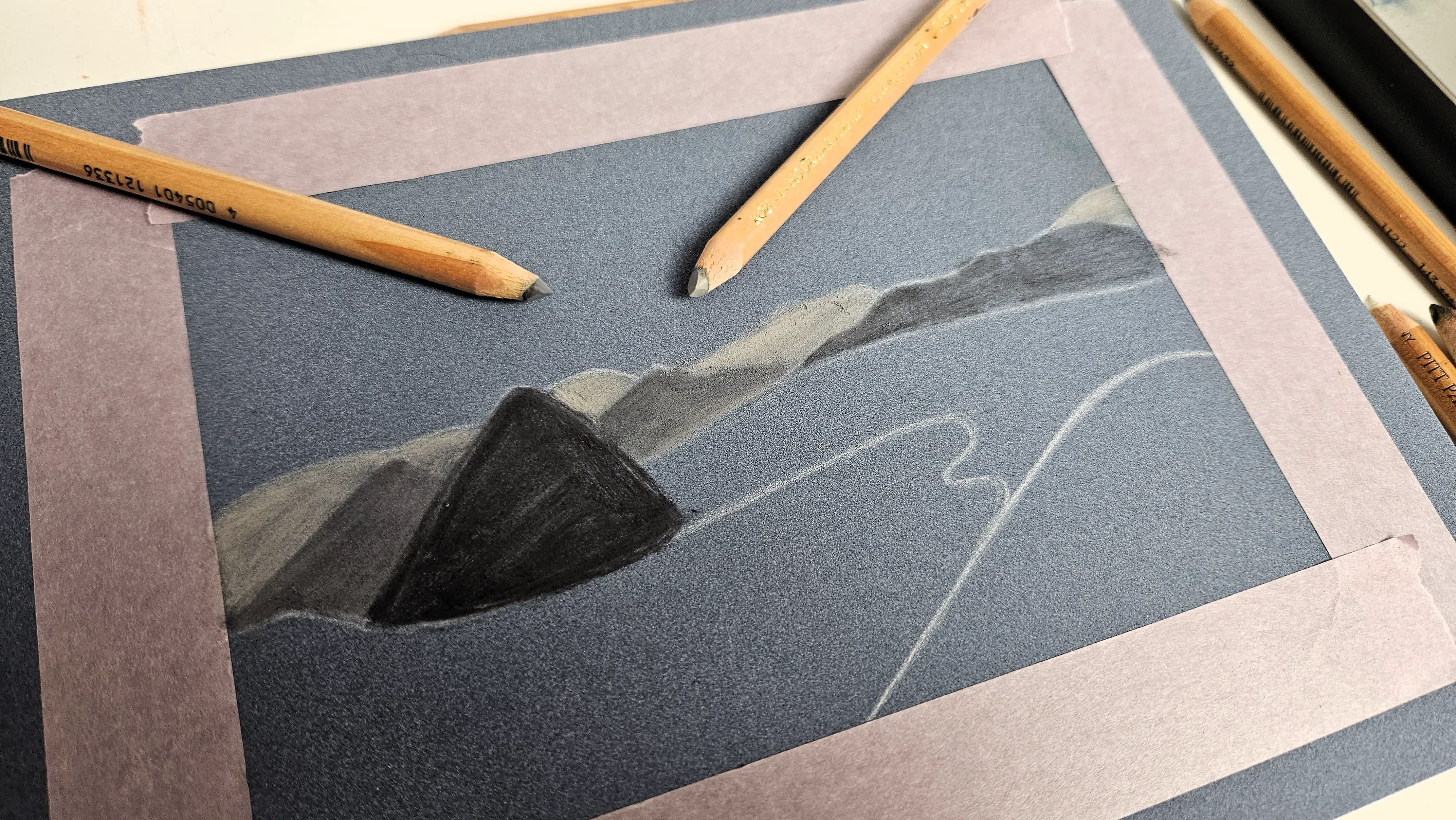 dessiner des aplats d’un paysage aux pastels secs