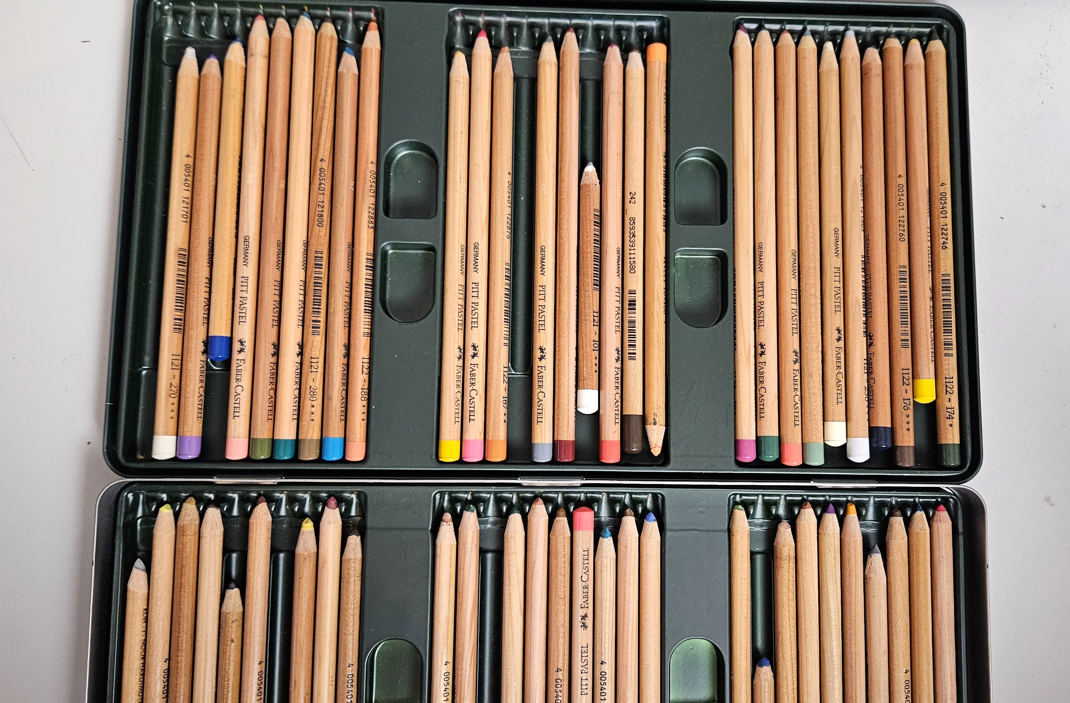 dessiner aux pastels secs faber-castell